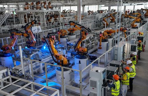 高能預警 恒大汽車基地實景首度曝光，前瞻設計引領行業新想象